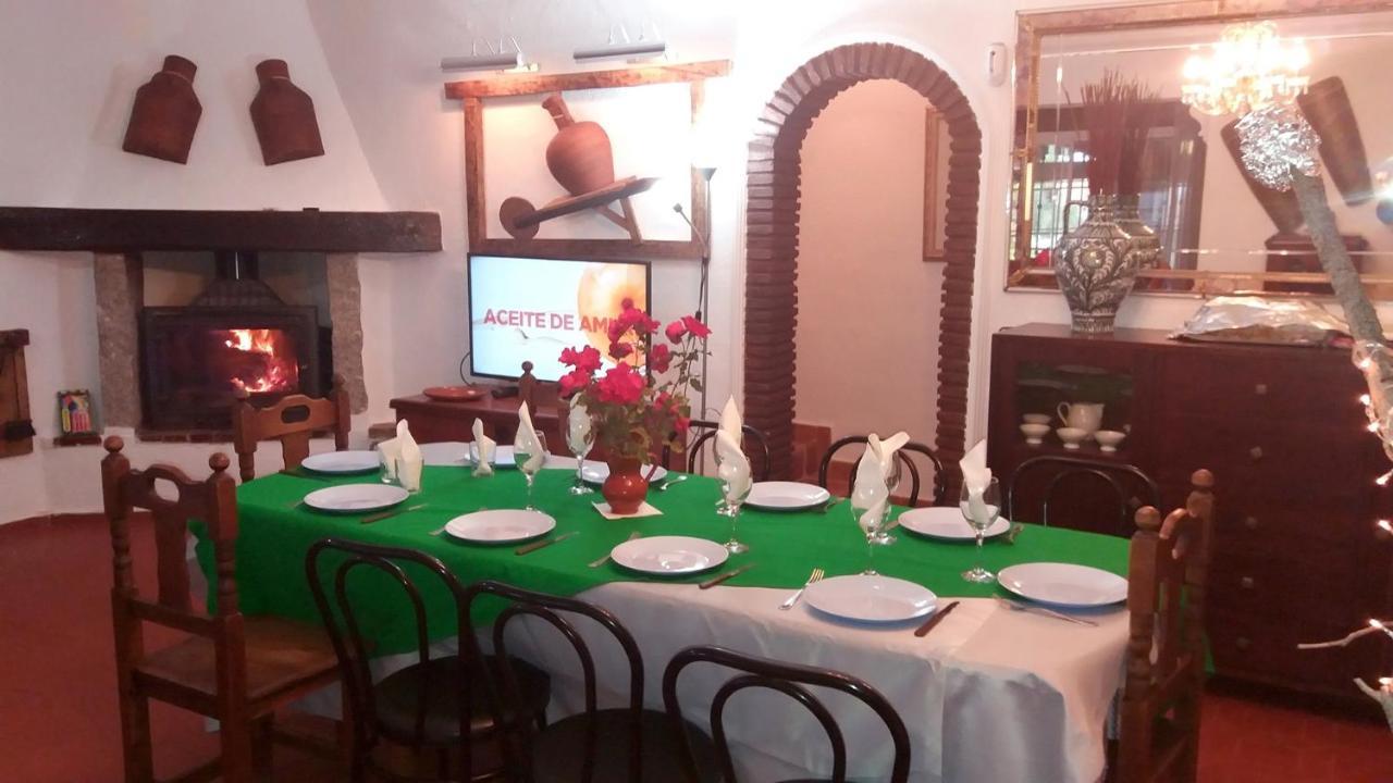 הוילה Alhaurín de la Torre Finquilla Caromar מראה חיצוני תמונה